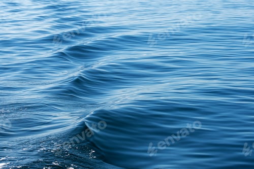 Vista previa: Ripples in the Ocean