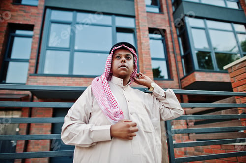 Preview: Middle Eastern arab man