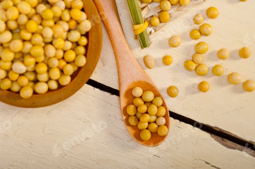 Preview: organic soya beans