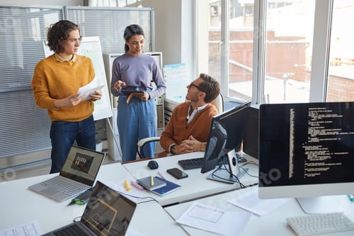 Preview: IT Team in Office