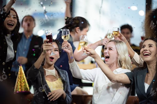 Preview: Champagne celebration, cliking the glasses to celebrate special occasion together