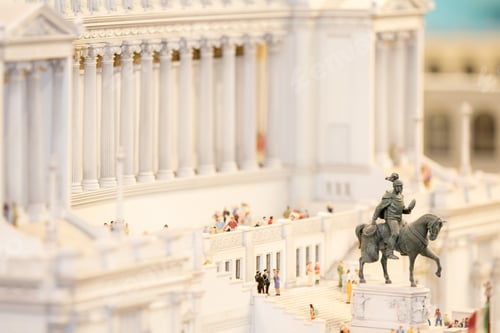 Preview: statue of Vittorio Emanuele II at the Altar of the Fatherland in Rome