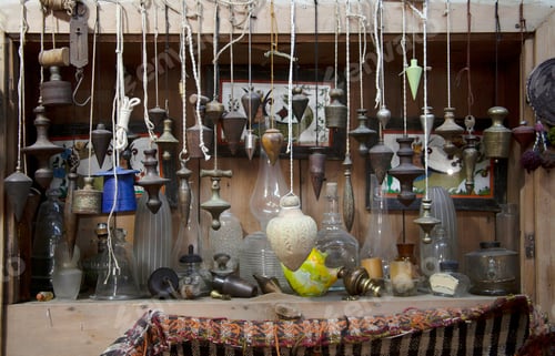 Preview: Antique Shop Flea Market Old Authentic Objects