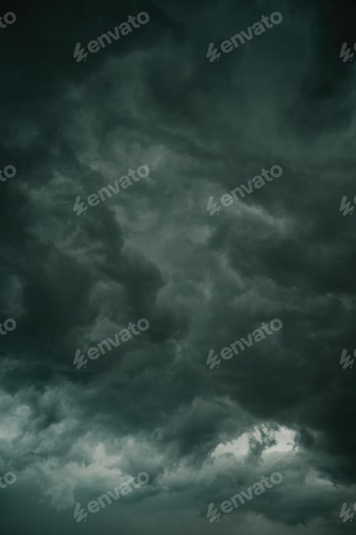 Preview: Ominous dark supercell stormy clouds in summer