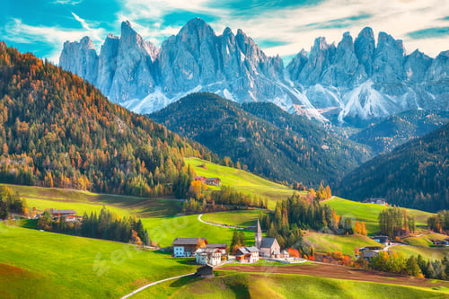 Preview: Awesome autumn scene of magnificent Santa Maddalena village in Dolomites