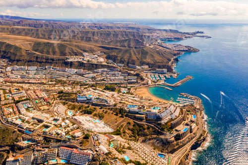 Preview: Amazing view of Gran Canaria island near Amadores beach with natural landscapes and crystal water