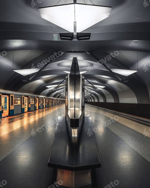 Preview: Metropolitan