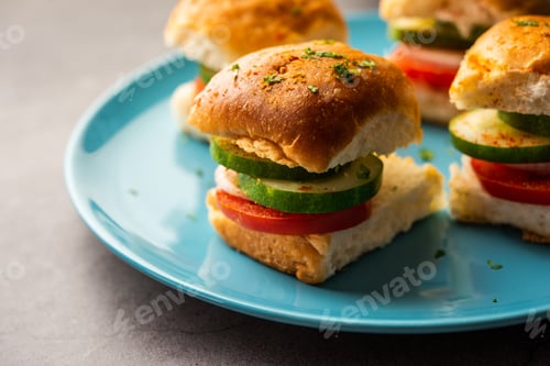 Preview: Mumbai style pav sandwich or leftover paav used for veg burger
