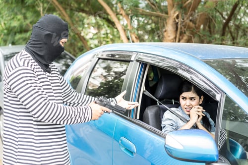 Preview: CAR ROBBERY
