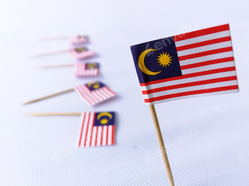 Preview: Jalur gemilang Malaysia flags isolated on white background