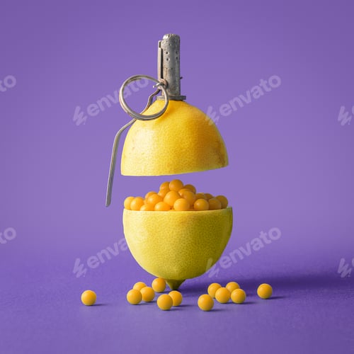 Preview: A handmade pomegranate in the form of a lemon with scattered dragees.