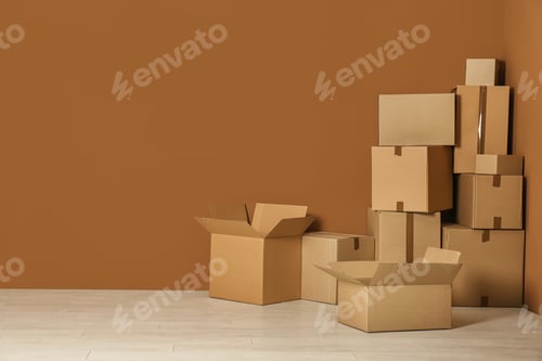 Preview: Cardboard boxes on floor indoors