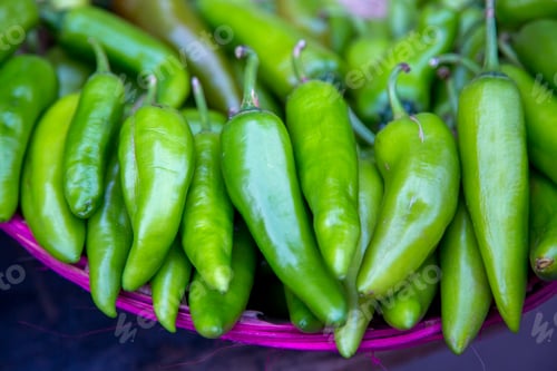 Preview: Peppers on the market