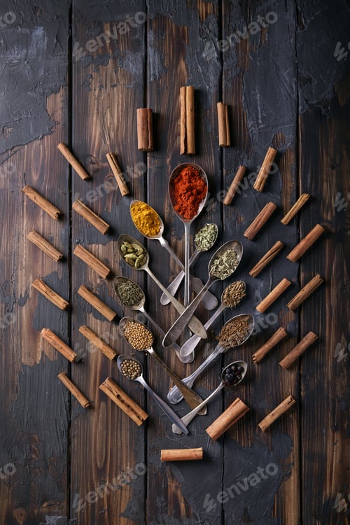 Preview: Selection of various spices and herbs