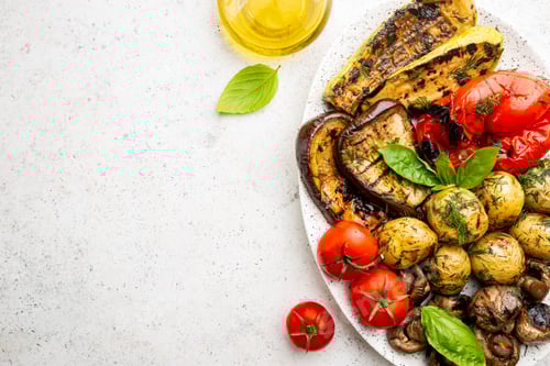 Visualização: Legumes e cogumelos grelhados