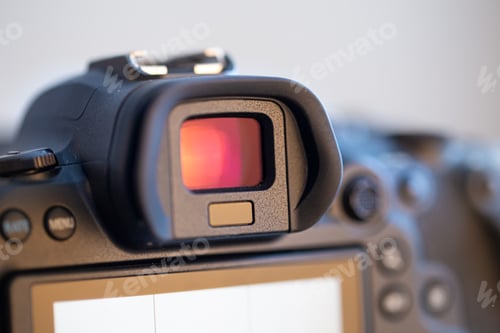 Preview: Close up viewfinder of a professional digital camera.