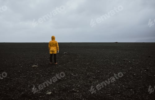 Preview: Wanderlust explorer discovering icelandic natural wonders