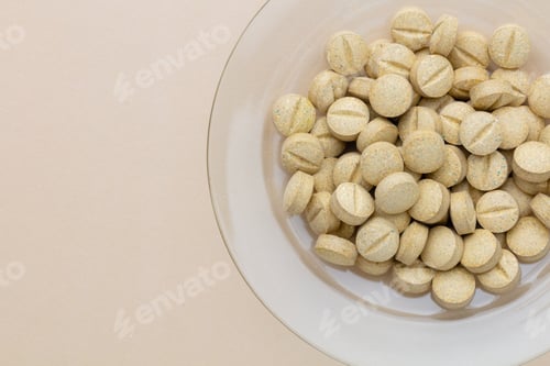 Preview: Homeopathic pill supplement. Alternative Medicine. Vitamin capsules.