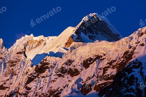 Preview: Cordillera