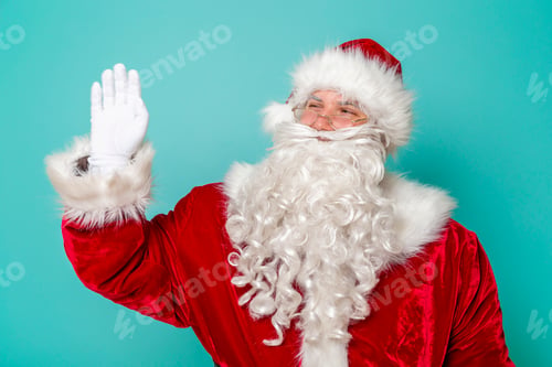 Preview: Santa Claus waving towards the camera