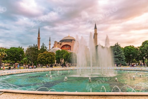 Preview: Fountain in front of Hagia Sophia, Istanbul, Turkey