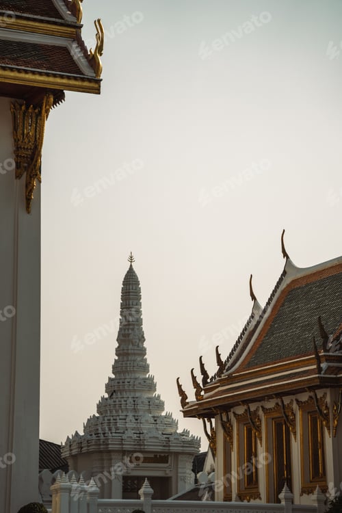 Preview: Vertical shot of The Grand Palace building complex in Bangkok, Thailand.