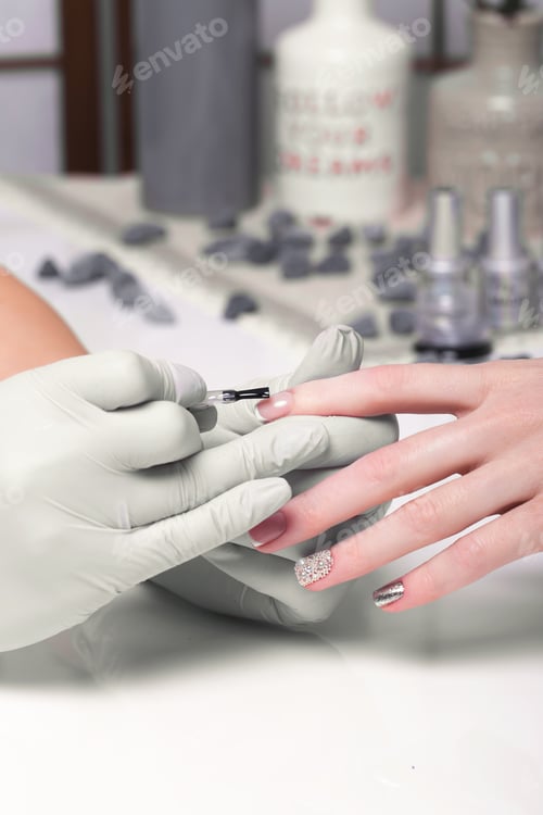 Preview: Nail Polish Application at the Nail Salon