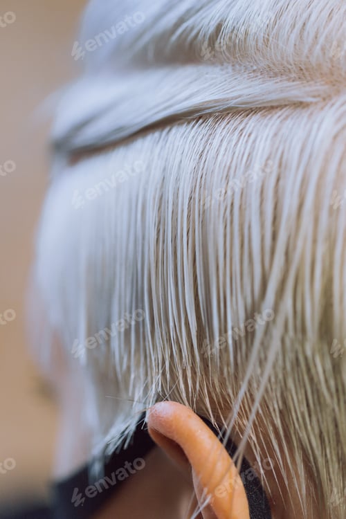 Preview: Wet short hair detail