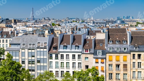 Preview: Paris, typical buildings and roofs in the Marais
