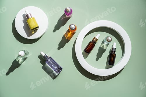Preview: Bottles with serum or oil