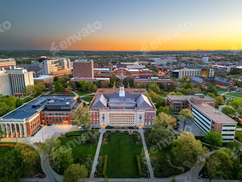 Preview: Lincoln, Nebraska, USA Campus