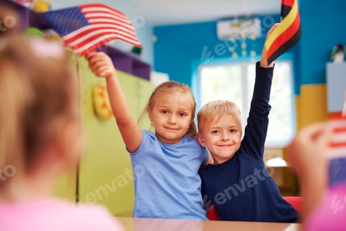 Preview: Kids37