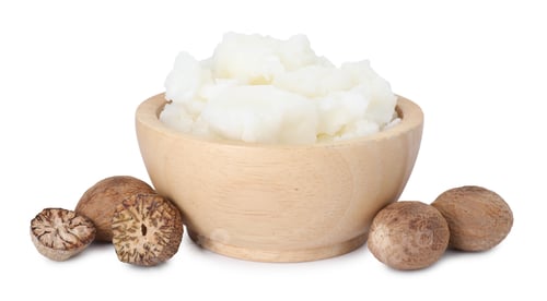 Preview: Natural shea butter in bowl isolated on white