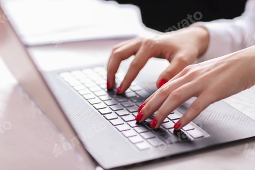 Preview: Woman at work