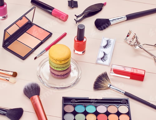 Preview: Cosmetics