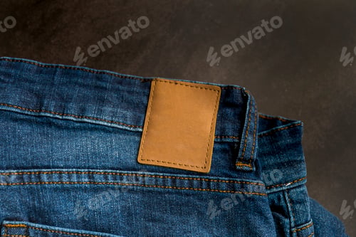 Preview: Blue jeans and label