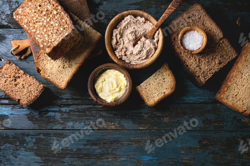 Preview: Breakfast with rye bread