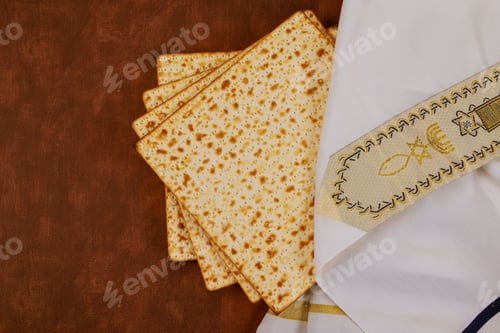 Preview: Pesach celebration ritual with unleavened flatbread Matzah, a traditional Jewish holiday