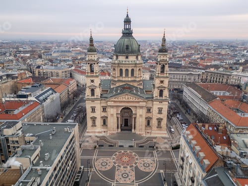 Preview: St. Stephen's Basilica dominating Budapest cityscape on a cloudy day Aerial view