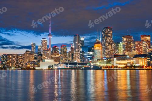 Preview: Toronto, Ontario, Canada cityscape on Lake Ontario
