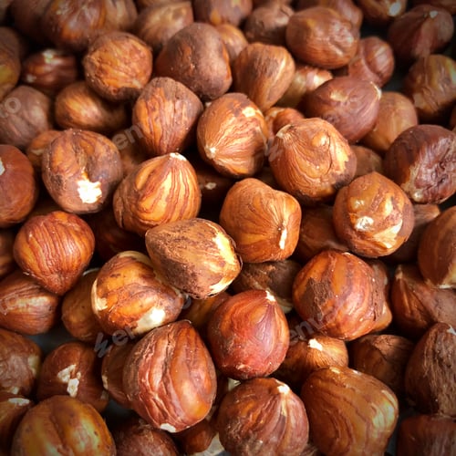 Preview: Hazelnuts