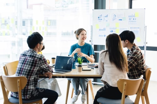 Preview: corporate business team and managers in close meeting