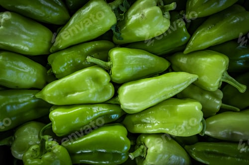Preview: Full Frame Shot Of Green Bell Peppers