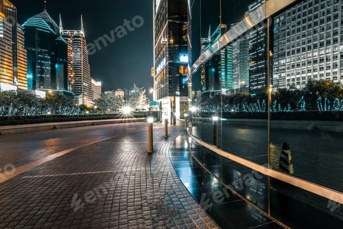 Preview: city square