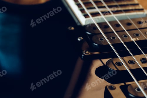 Preview: Close up photo of electric guitar fingerboard