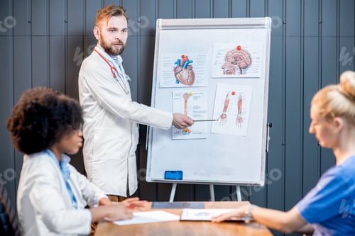 Preview: Medic conference indoors