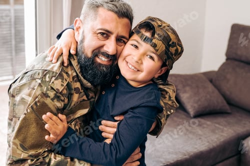 Preview: Military soldier father with son kid smiling on camera during home return - Family love US army