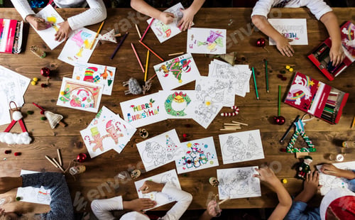 Preview: Kids making Christmas cards