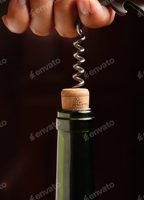 Preview: Close-up view of a corkscrew and wine cork