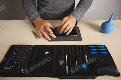 Preview: Computer and phone repairment service